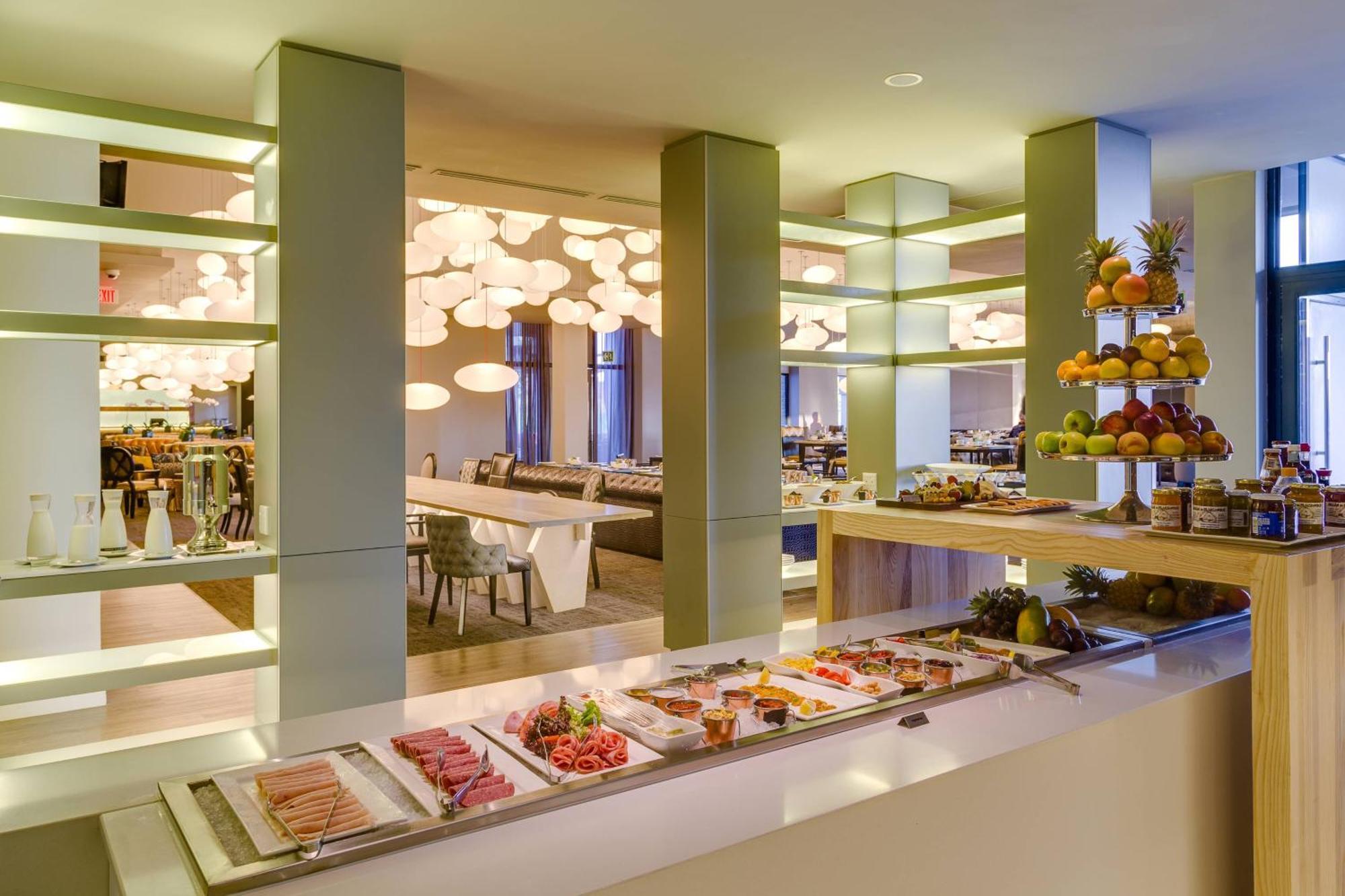 Protea Hotel Fire & Ice! By Marriott Pretoria Menlyn Екстер'єр фото