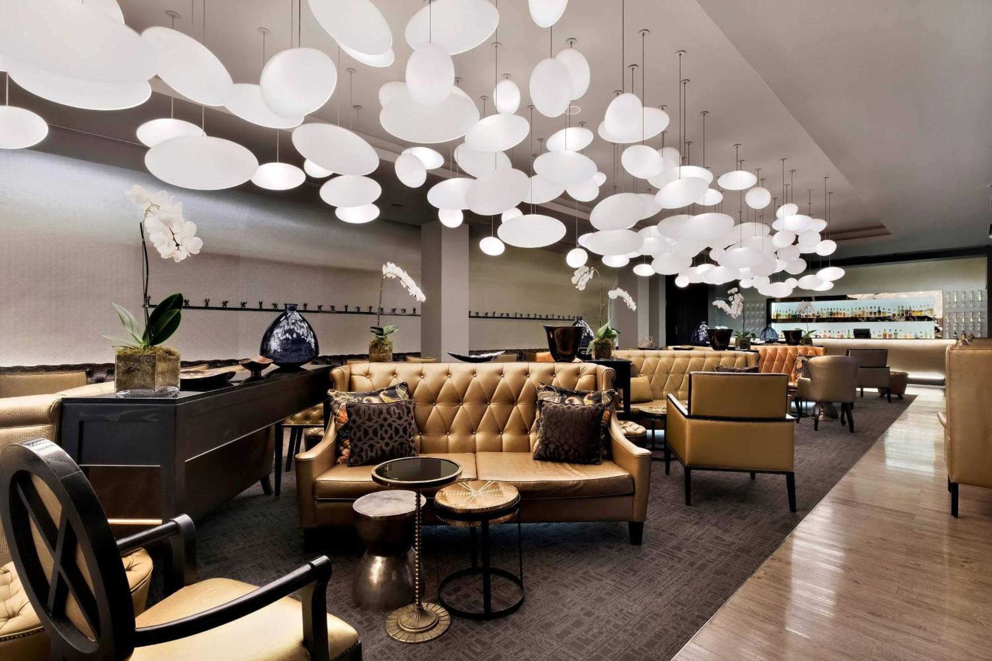 Protea Hotel Fire & Ice! By Marriott Pretoria Menlyn Екстер'єр фото